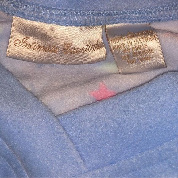 Intimate essentials 2 pc. fleece pjs - Picture 4 of 5